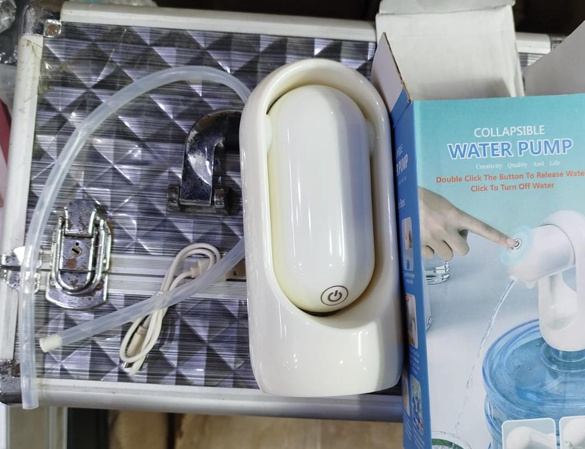 Portable Collapsible Electric Water Pump – USB Rechargeable, Hygienic & Convenient